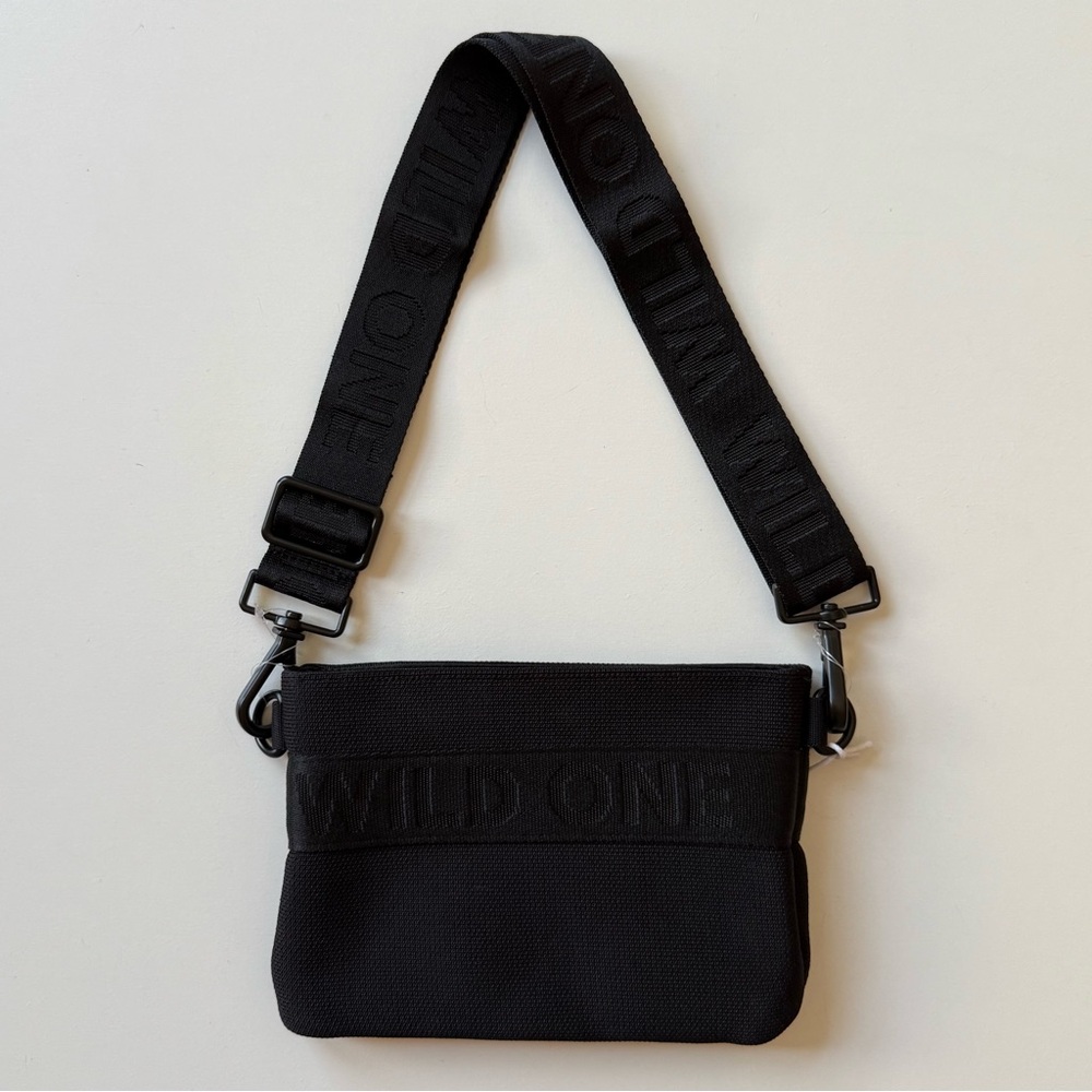 Wild One Treat Pouch - Recycled Knit - Black - Picture 4 of 15